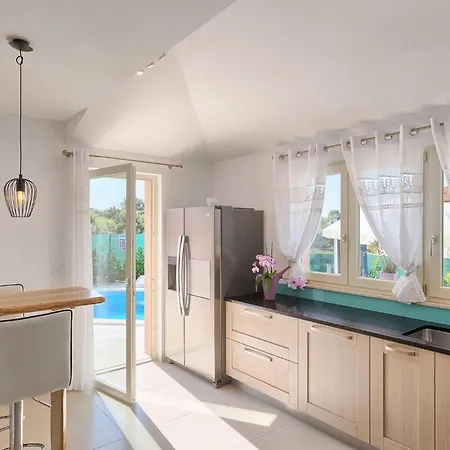 Murva * ポレッチ